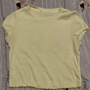 Forever 21 Pastel Yellow Crop Tee